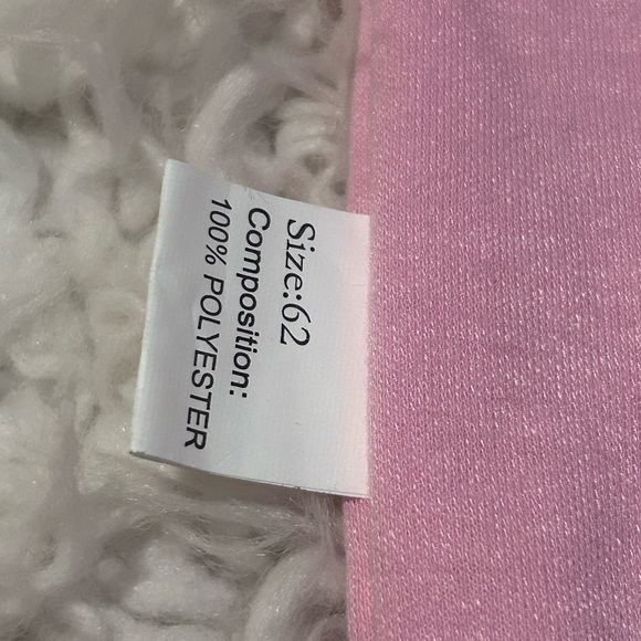 50%off w♥️ 0-3 Month Newborn Baby Girl Bundle Lot 5 sleeper onesie st Patrick - Picture 3 of 11